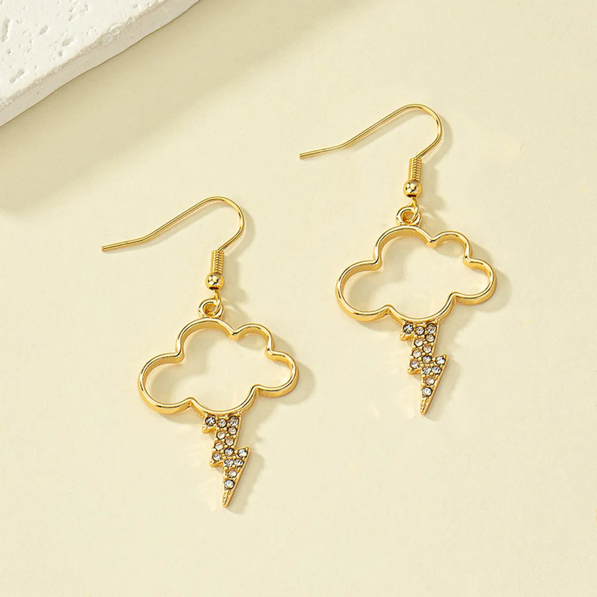 1 Pair Artistic Clouds Lightning Plating Inlay Alloy Rhinestones Drop Earrings