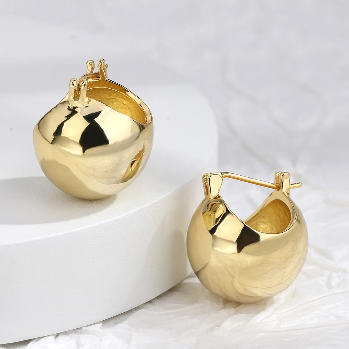 1 Pair Basic Classic Style Commute Solid Color Plating Copper 18k Gold Plated Earrings