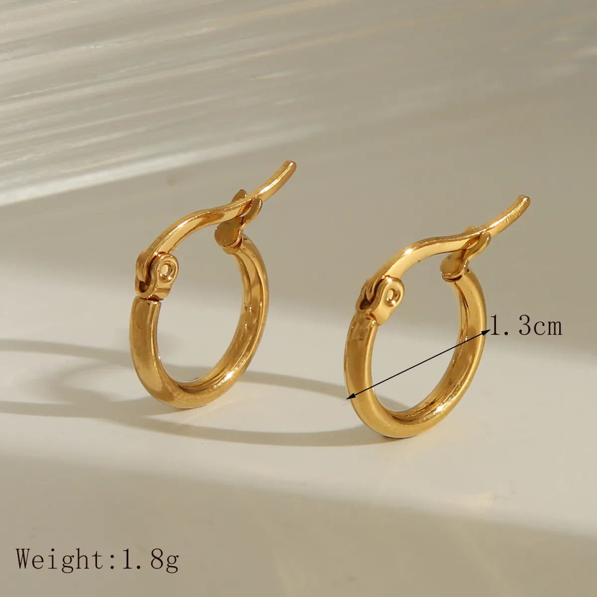 1 Pair Basic Exaggerated Luxurious Solid Color 304 Stainless Steel 18K Gold Plated Earrings