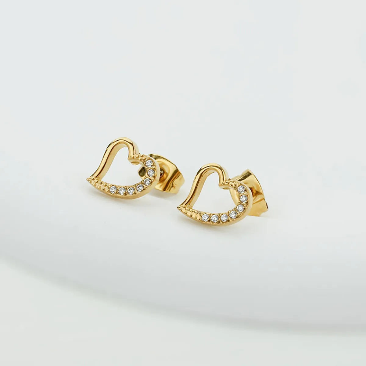 1 Pair Basic Modern Style Classic Style Heart Shape Plating Inlay Titanium Steel Zircon Gold Plated Ear Studs