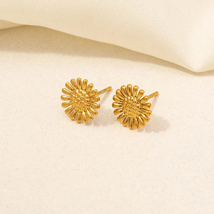 1 Pair Basic Modern Style Classic Style Leaves Heart Shape Butterfly Plating 304 Stainless Steel 18K Gold Plated Ear Studs