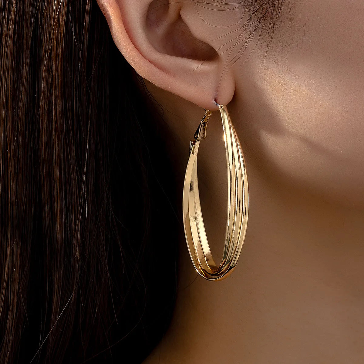 1 Pair Basic Modern Style Classic Style Oval Solid Color Iron Hoop Earrings