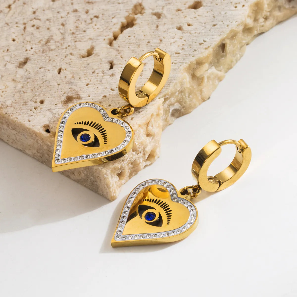 1 Pair Basic Modern Style Classic Style Round Heart Shape Eye Inlay 304 Stainless Steel Rhinestones 18K Gold Plated Drop Earrings