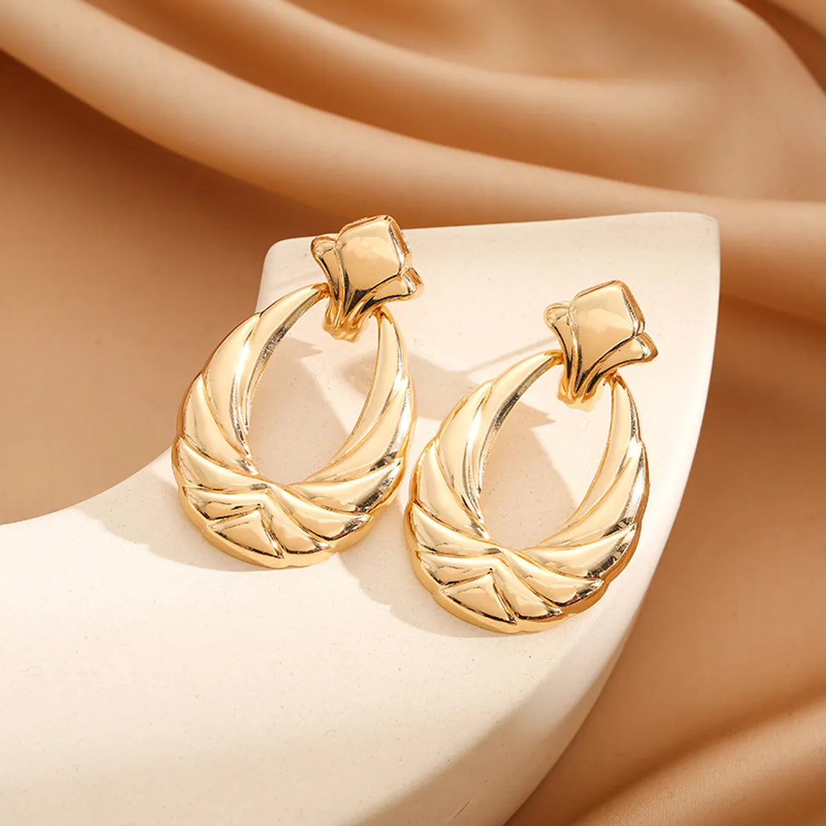 1 Pair Basic Retro Geometric Plating Iron Earrings