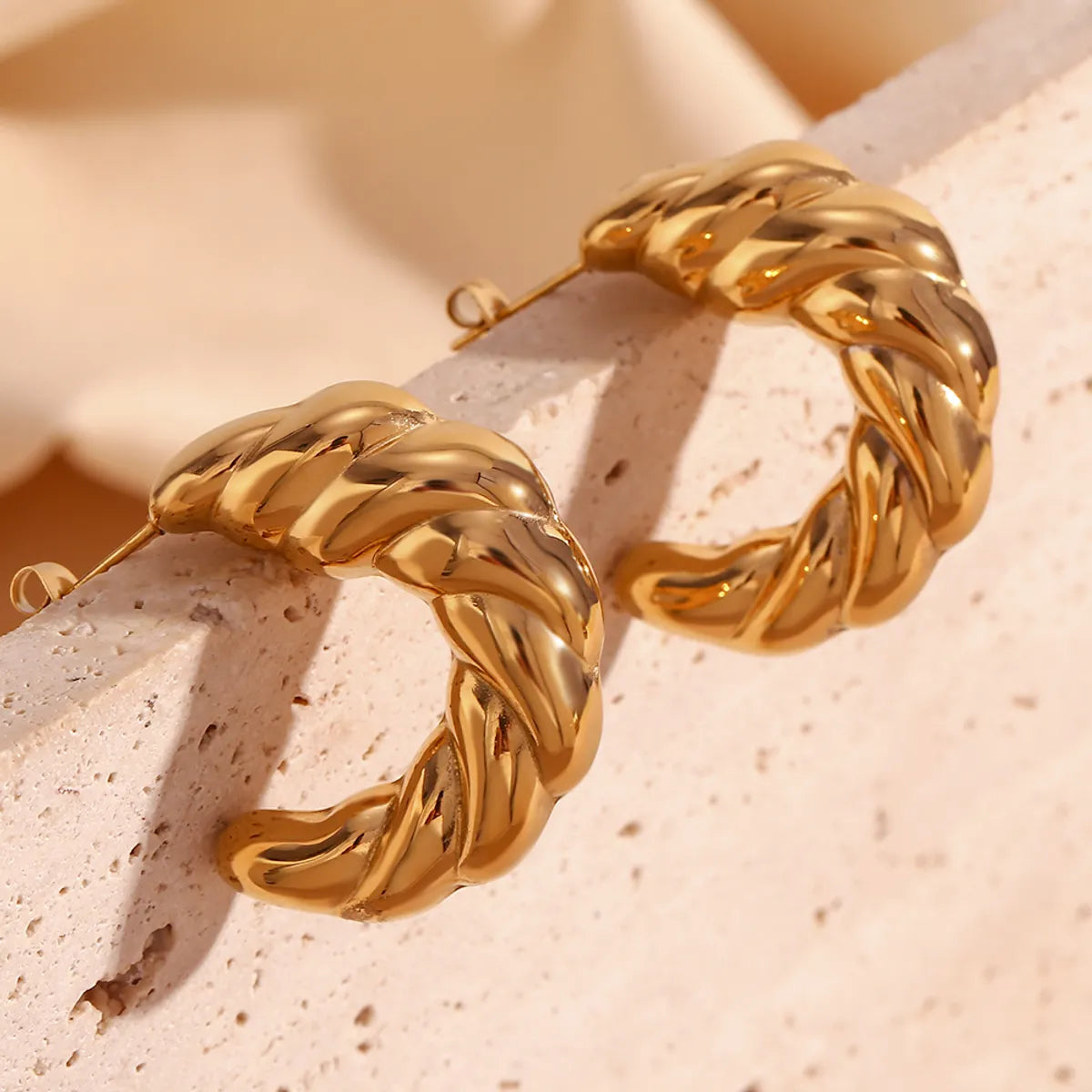 1 Pair Basic Simple Style Classic Style C Shape Plating Stainless Steel 18k Gold Plated Ear Studs