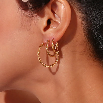 1 Pair Basic Simple Style Classic Style Solid Color Plating Stainless Steel 18k Gold Plated Earrings