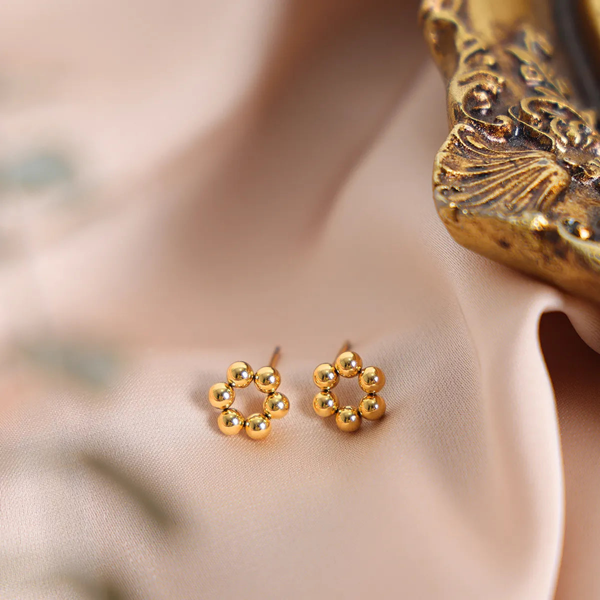 1 Pair Basic Simple Style Geometric Plating Titanium Steel 18k Gold Plated Ear Studs