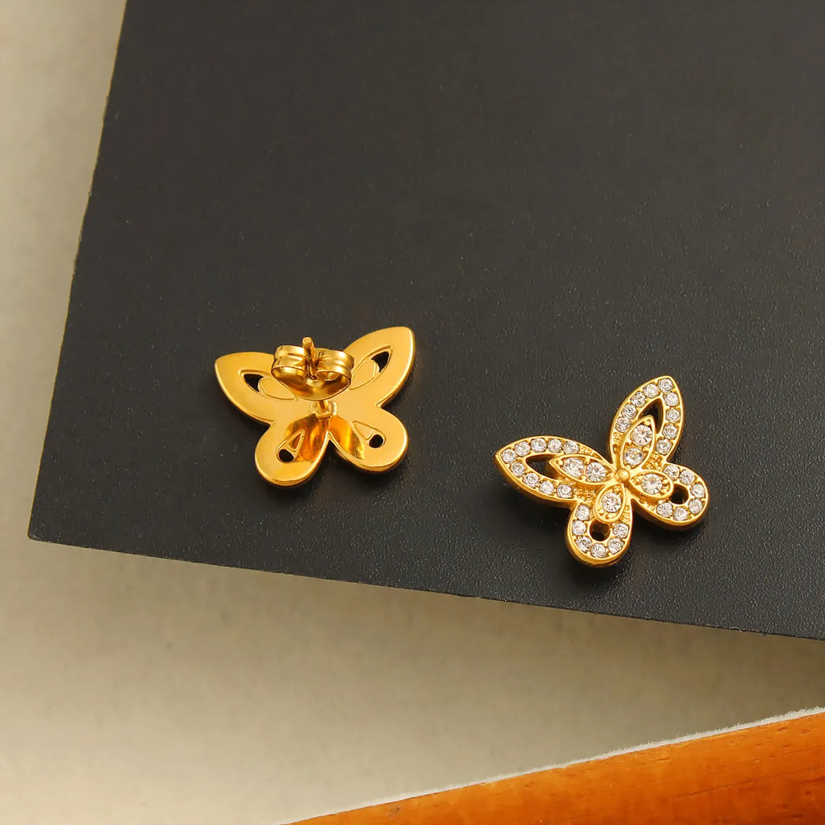 1 Pair Beach Sweet Classic Style Butterfly Inlay 304 Stainless Steel 316 Stainless Steel  Rhinestones 18K Gold Plated Ear Studs