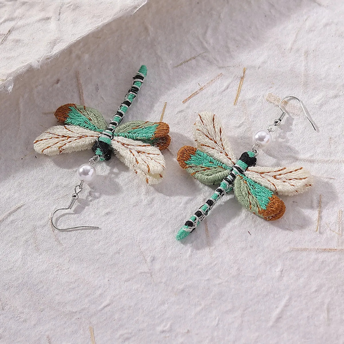 1 Pair Bohemian Dragonfly Handmade Alloy Cloth Ear Hook