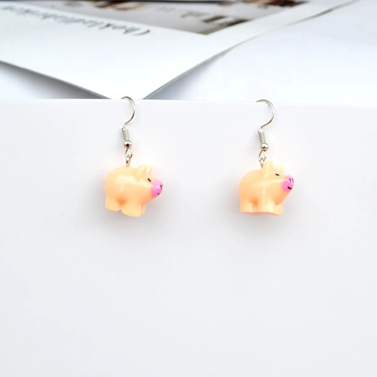 1 Pair Cartoon Style Animal Resin Plating Women'S Drop Earrings