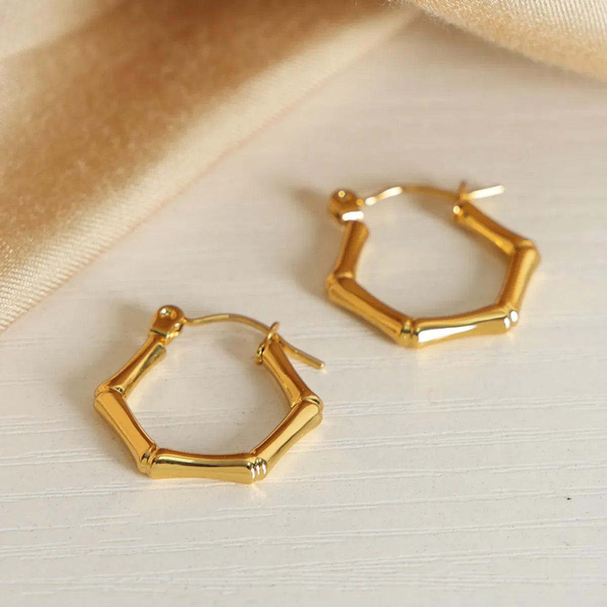 1 Pair Casual Basic Simple Style Geometric Plating Titanium Steel 18k Gold Plated Earrings