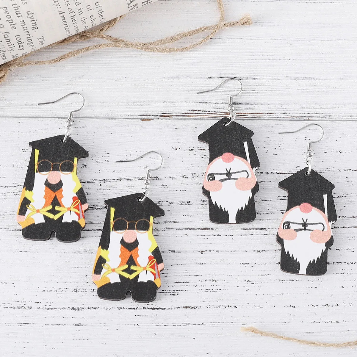 1 Pair Casual Book Doctoral Cap Wood Drop Earrings