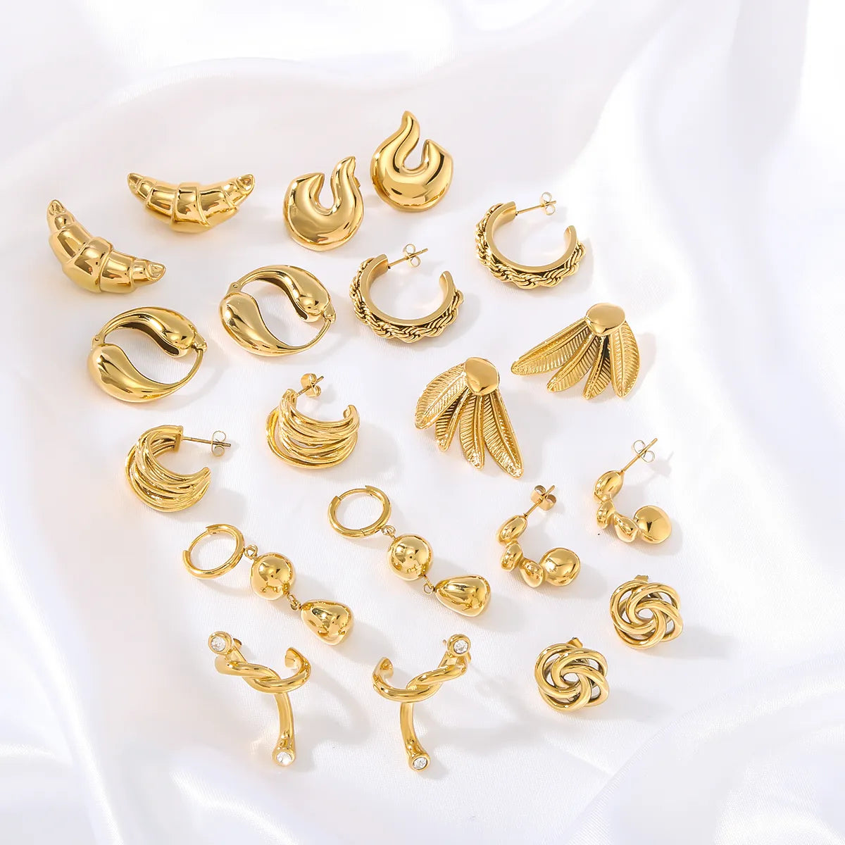 1 Pair Casual Classic Style Water Droplets Twist Polishing Plating Three-Dimensional 304 Stainless Steel 18K Gold Plated Ear Studs