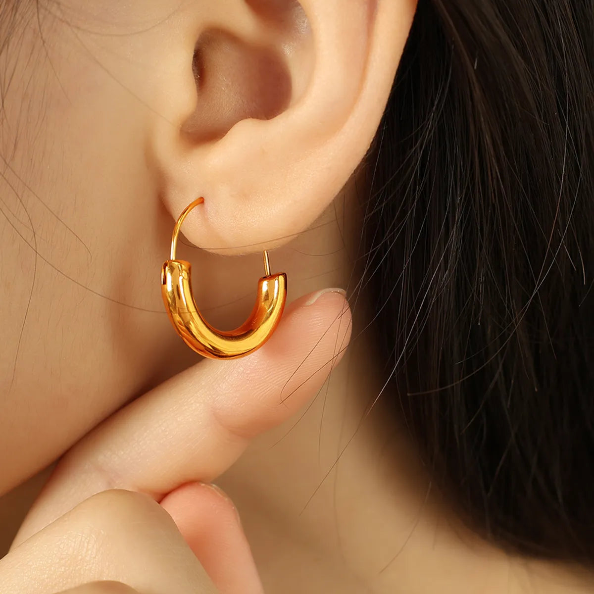 1 Pair Casual Commute IG Style Semicircle Polishing 304 Stainless Steel 18K Gold Plated Earrings