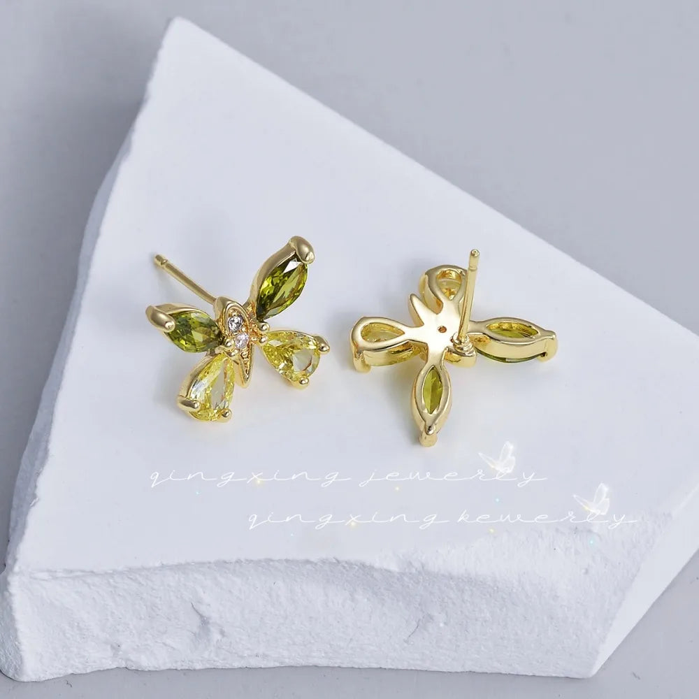 1 Pair Casual Cute Flower Plating Inlay Brass Artificial Gemstones Zircon 16K Gold Plated Rose Gold Plated White Gold Plated Ear Studs