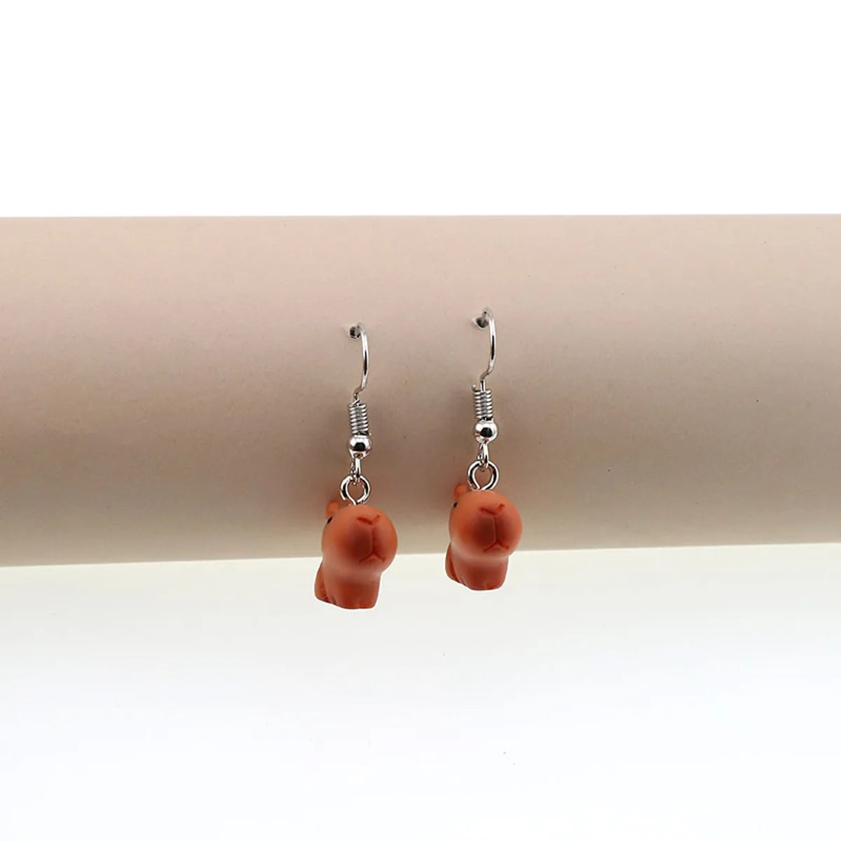 1 Pair Casual Cute Simple Style Capybara Alloy Resin Drop Earrings