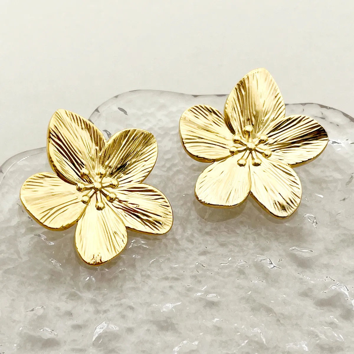 1 Pair Casual Cute Sweet Flower Stainless Steel Polishing Plating Gold Plated Ear Studs