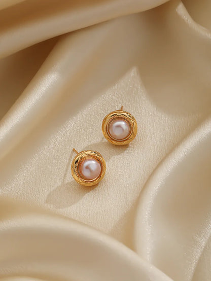 1 Pair Casual Elegant Geometric Inlay Artificial Pearl Copper Pearl 18k Gold Plated Ear Studs