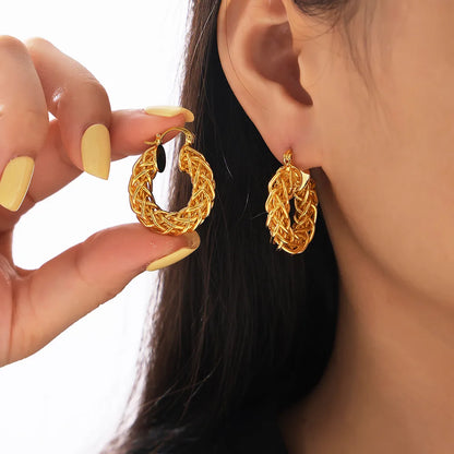 1 Pair Casual Elegant Modern Style Twist Plating Copper 18K Gold Plated Earrings