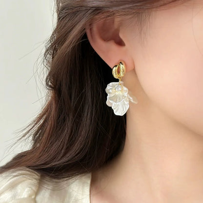 1 Pair Casual Elegant Petal Alloy Drop Earrings