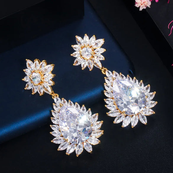 1 Pair Casual Elegant Romantic Snowflake Plating Inlay Copper Zircon 14k Gold Plated Rhodium Plated Drop Earrings
