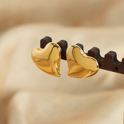 1 Pair Casual Elegant Simple Style Heart Shape Plating Titanium Steel 18k Gold Plated Ear Studs