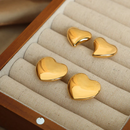 1 Pair Casual Elegant Simple Style Heart Shape Plating Titanium Steel 18k Gold Plated Ear Studs