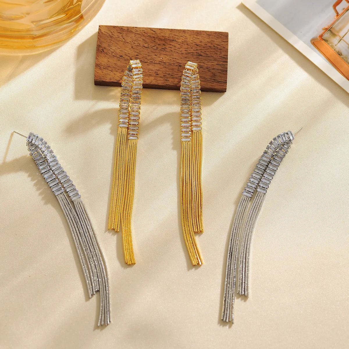 1 Pair Casual Elegant Simple Style Rectangle Tassel Inlay Copper Zircon 18K Gold Plated Drop Earrings