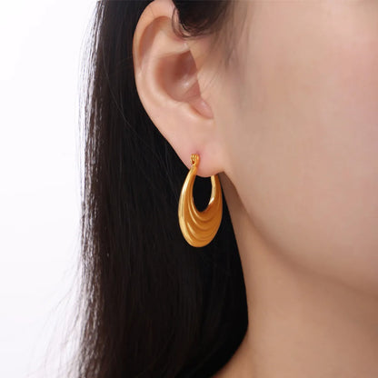 1 Pair Casual Elegant Simple Style U Shape Plating Titanium Steel 18K Gold Plated Earrings