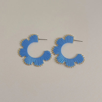 1 Pair Casual Ethnic Style Simple Style C Shape Flower Synthetic Fibre Alloy Ear Studs