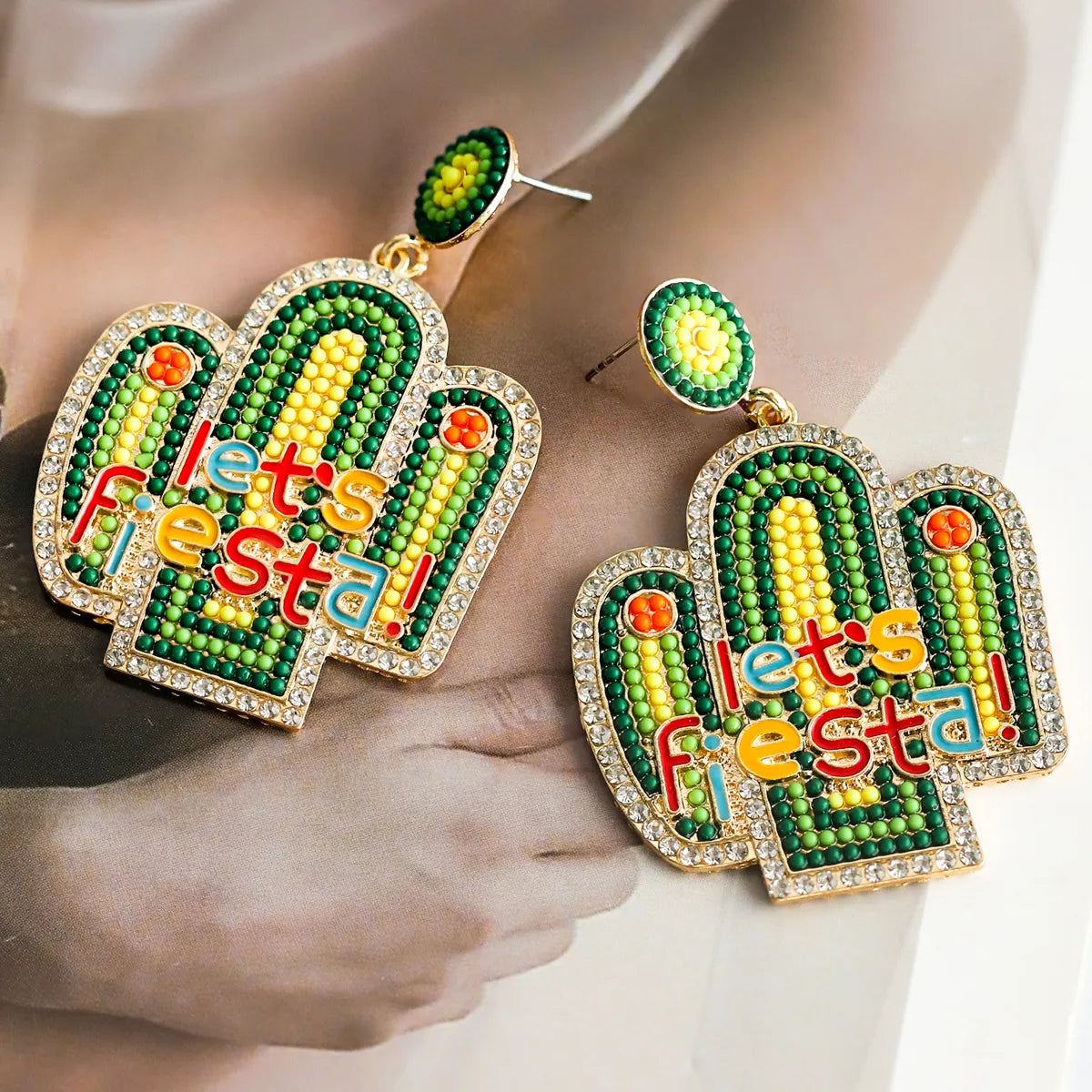 1 Pair Casual Exaggerated Ethnic Style Cactus Inlay Alloy Resin Drop Earrings