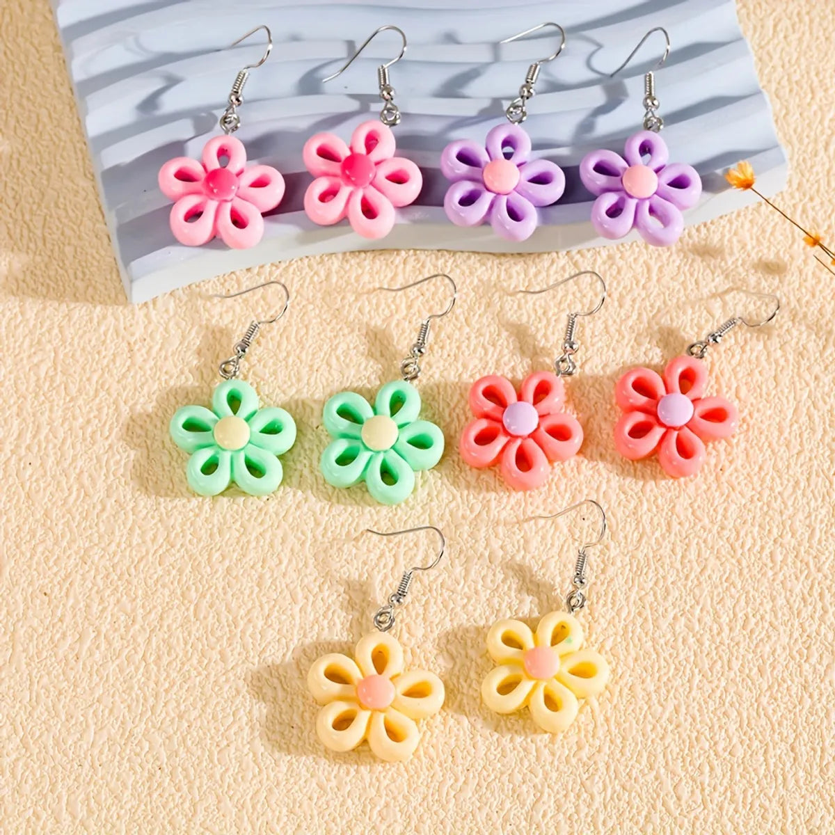 1 Pair Casual Flower Resin Drop Earrings