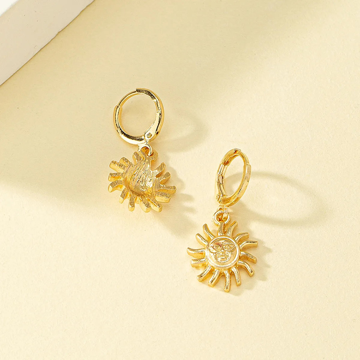 1 Pair Casual Hawaiian Sun Alloy Zinc Drop Earrings