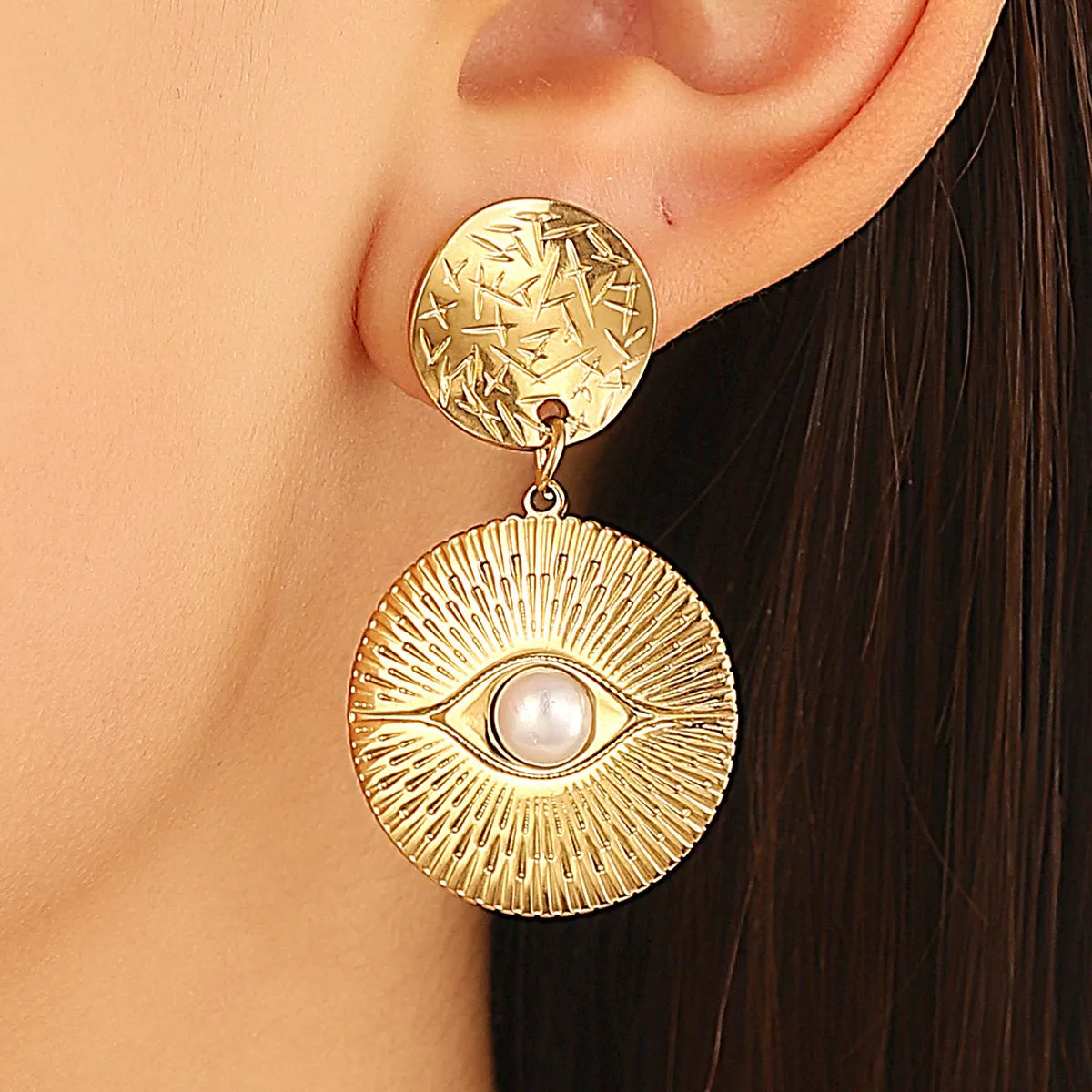 1 Pair Casual Hip-Hop Round Devil'S Eye Titanium Steel Artificial Pearls 18K Gold Plated Drop Earrings