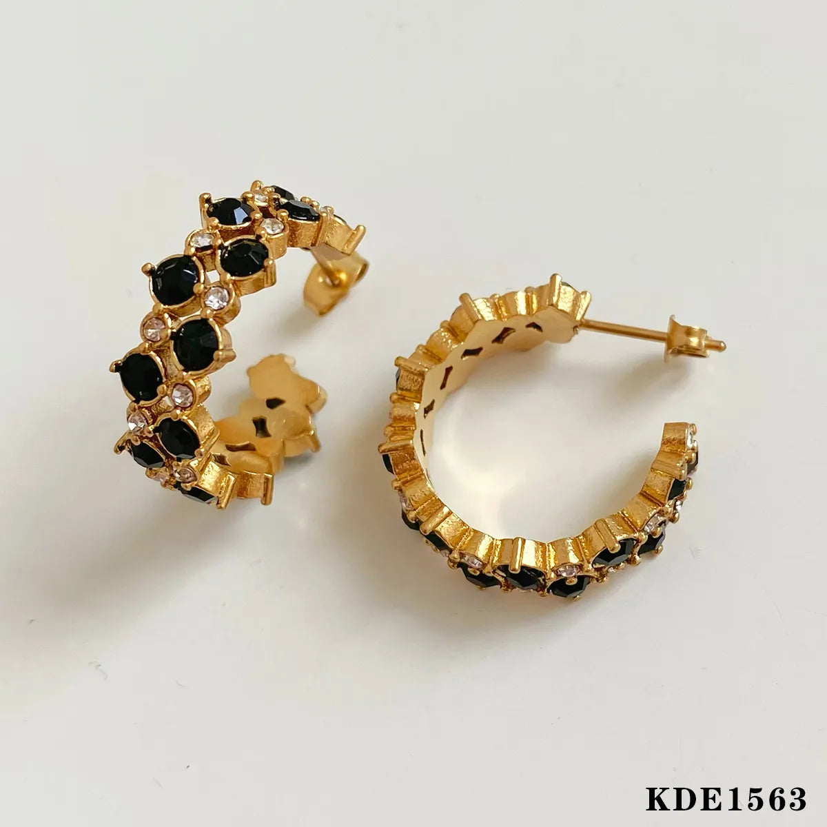 1 Pair Casual Modern Style C Shape Plating Inlay 304 Stainless Steel Zircon 16K Gold Plated White Gold Plated Gold Plated Ear Studs