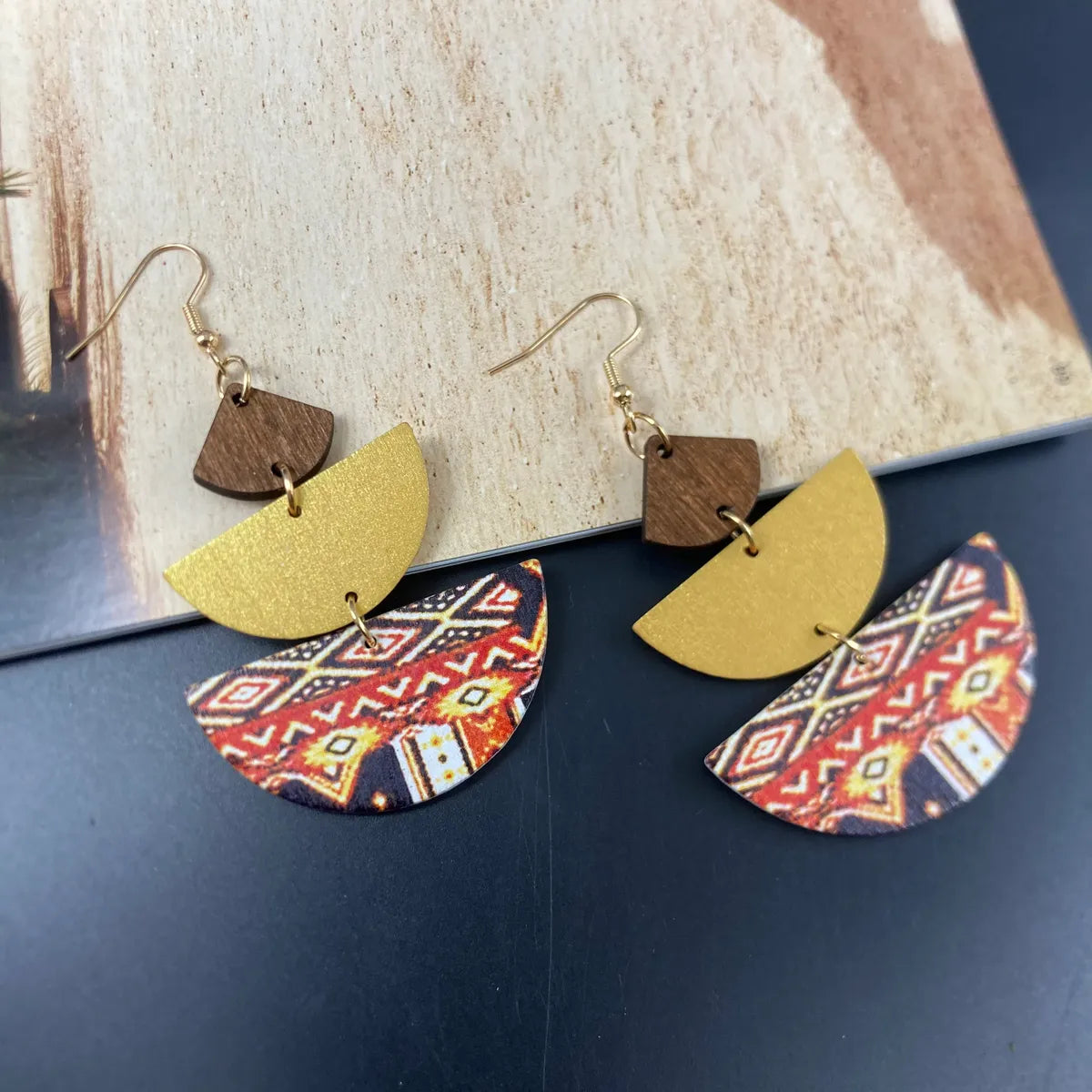 1 Pair Casual Retro Ethnic Style 3D Print Semicircle Digital Printing Stoving Varnish Wood Drop Earrings