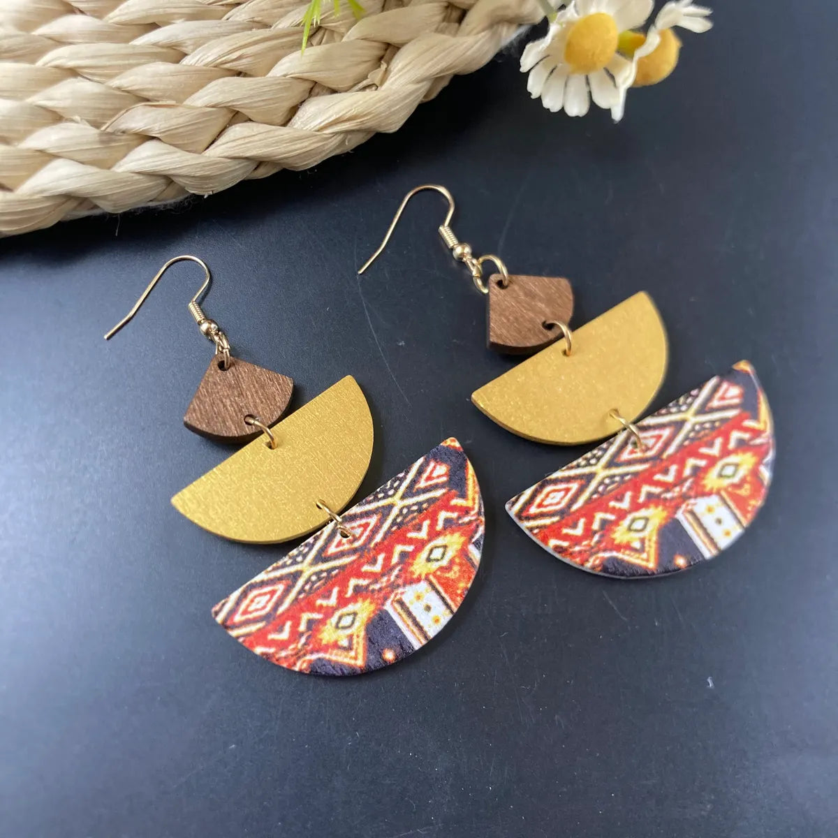 1 Pair Casual Retro Ethnic Style 3D Print Semicircle Digital Printing Stoving Varnish Wood Drop Earrings