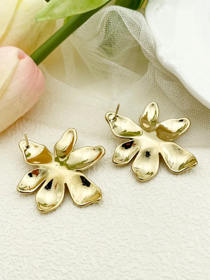 1 Pair Casual Retro Flower Plating Metal Stainless Steel Gold Plated Ear Studs