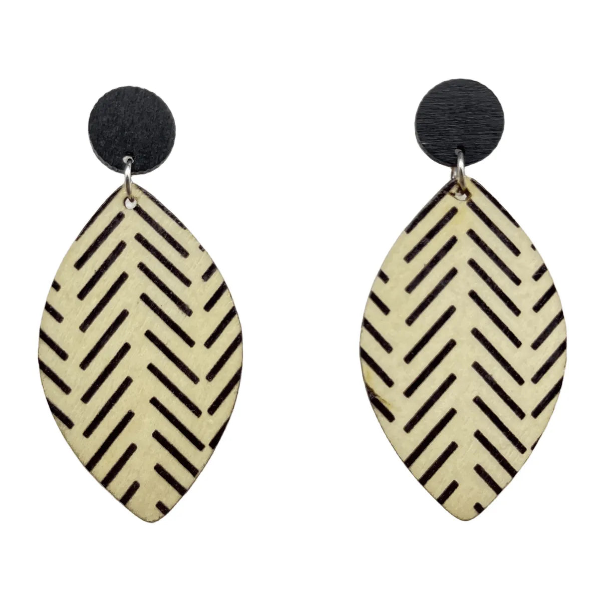 1 Pair Casual Retro Leaf Stoving Varnish Wood Drop Earrings