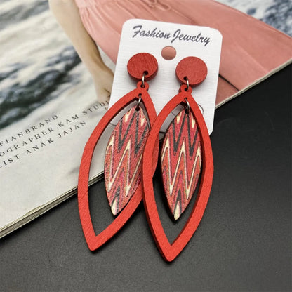 1 Pair Casual Retro Leaf Stoving Varnish Wood Drop Earrings