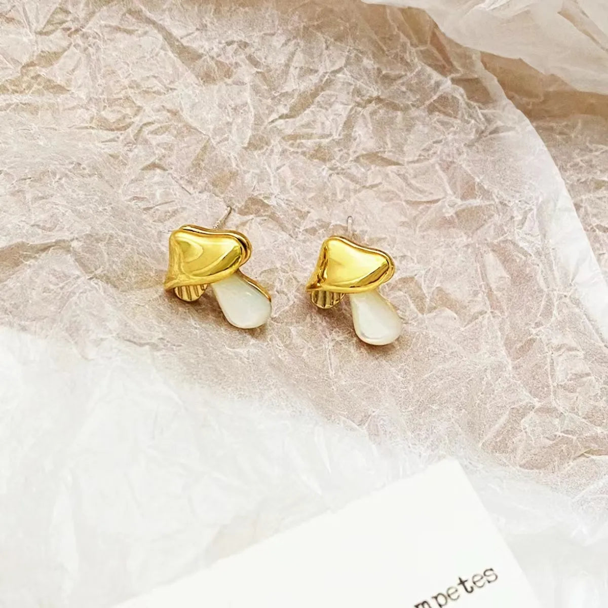 1 Pair Casual Retro Round Mushroom Plating Copper 18K Gold Plated Ear Studs