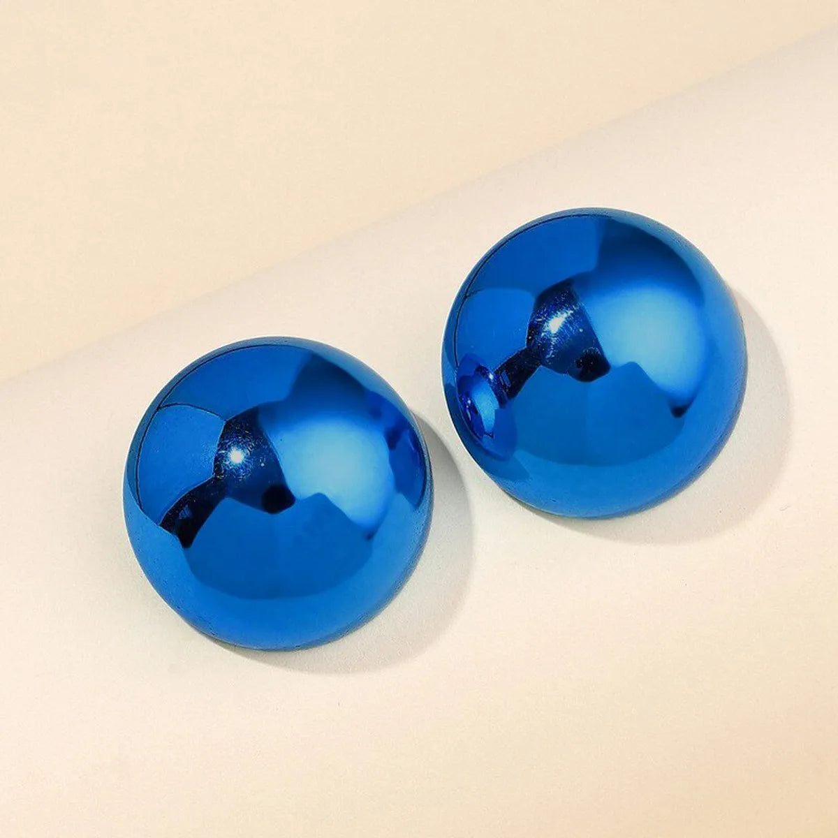 1 Pair Casual Round Arylic Ear Studs