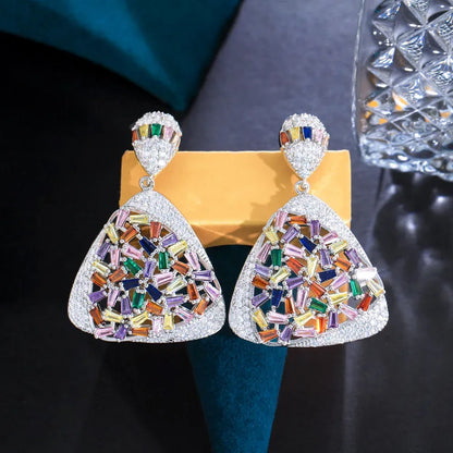 1 Pair Casual Shiny Triangle Water Droplets Inlay Copper Zircon White Gold Plated Drop Earrings