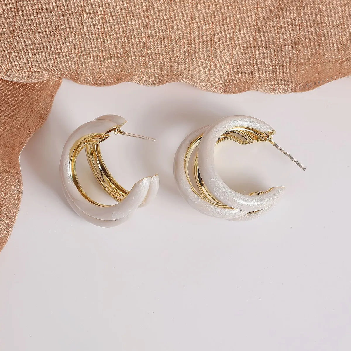 1 Pair Casual Simple Style C Shape Enamel Copper 18K Gold Plated Ear Studs