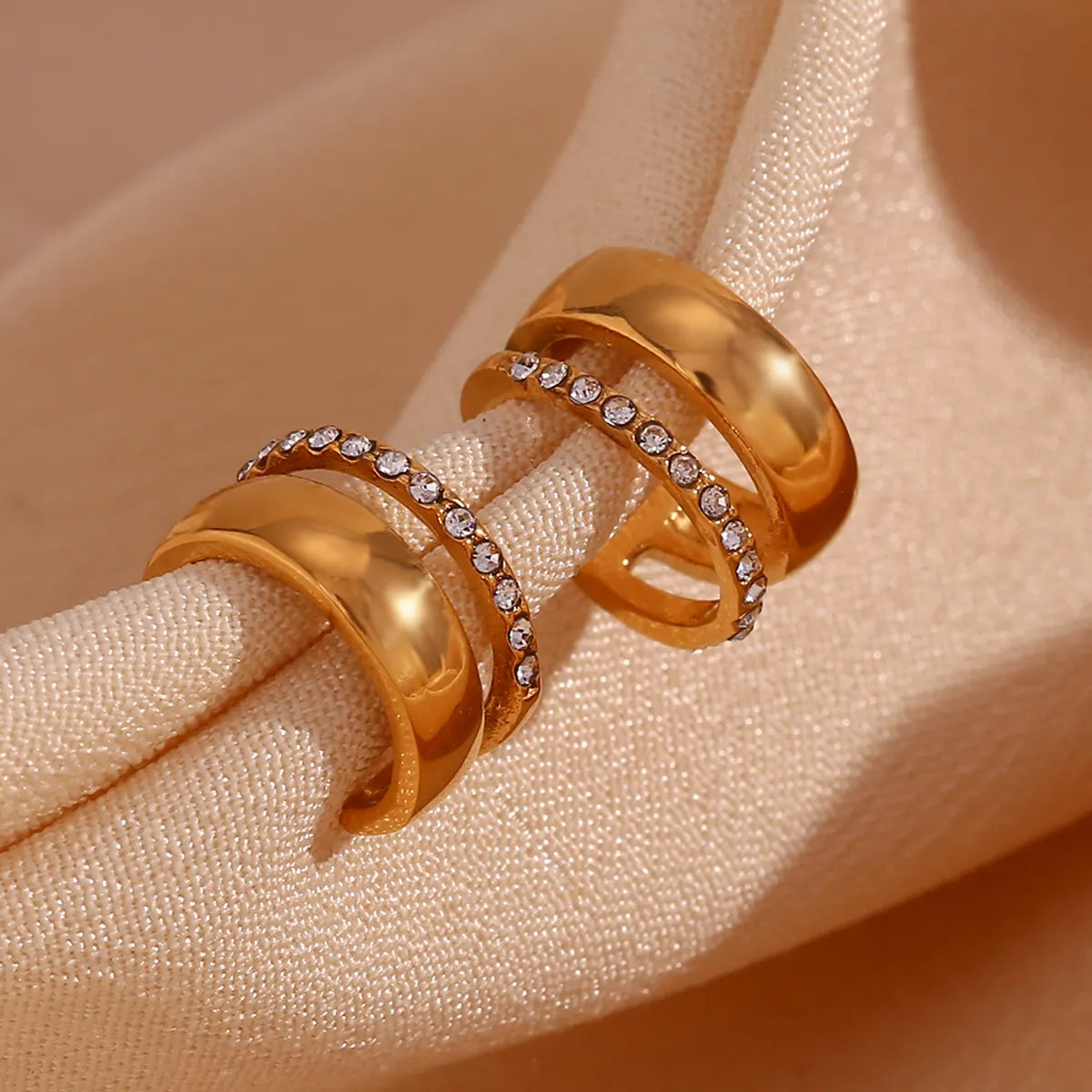 1 Pair Casual Simple Style C Shape Plating Inlay Stainless Steel Rhinestones 18k Gold Plated Ear Cuffs