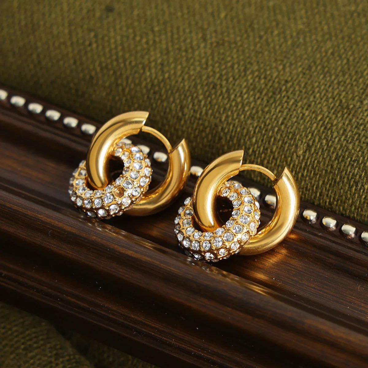 1 Pair Casual Simple Style Circle Plating Inlay Titanium Steel Artificial Diamond 18k Gold Plated Hoop Earrings