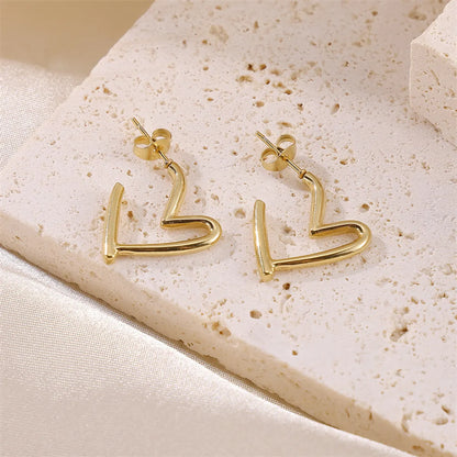 1 Pair Casual Simple Style Classic Style Heart Shape Plating Stainless Steel 18k Gold Plated Ear Studs