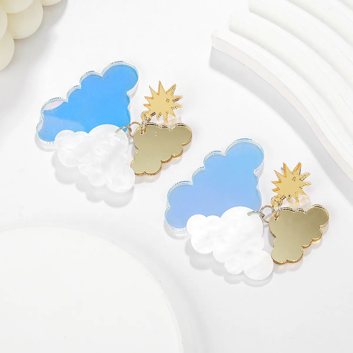 1 Pair Casual Simple Style Clouds Patchwork Arylic Drop Earrings