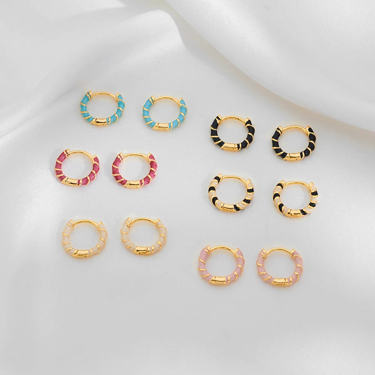 1 Pair Casual Simple Style Commute Circle Round Painted Enamel Copper Gold Plated Earrings