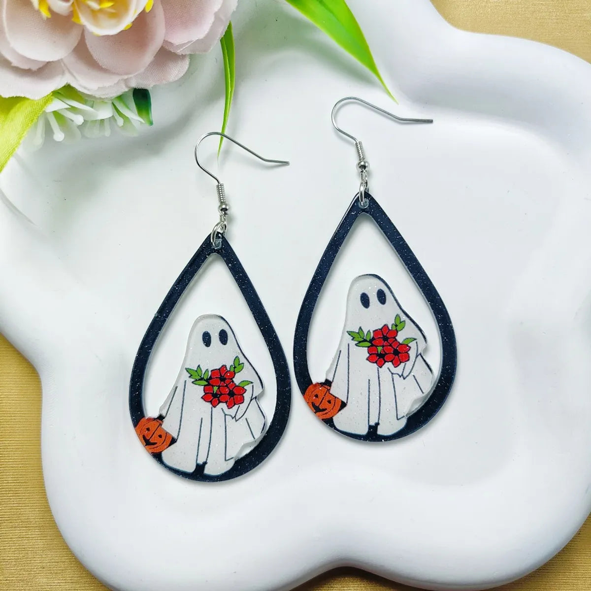 1 Pair Casual Simple Style Floral Bat Arylic Drop Earrings